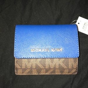 🚫🚫SOLD Michael Kors Card/Coin wallet🚫🚫
